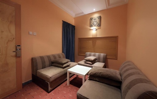 Snood Al Azizyh Hotel image 22